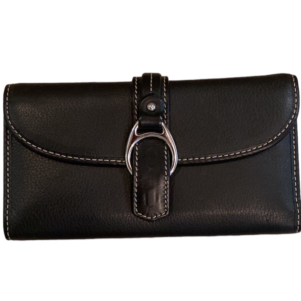 Dooney & Bourke Wallet